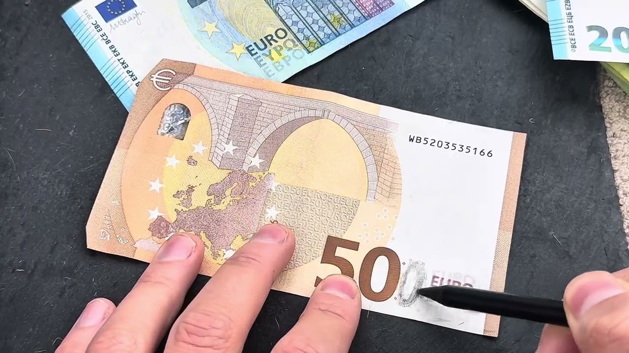 Ultra-Close Banknote ASMR: Crisp Money Sounds for Relaxation & Sleep