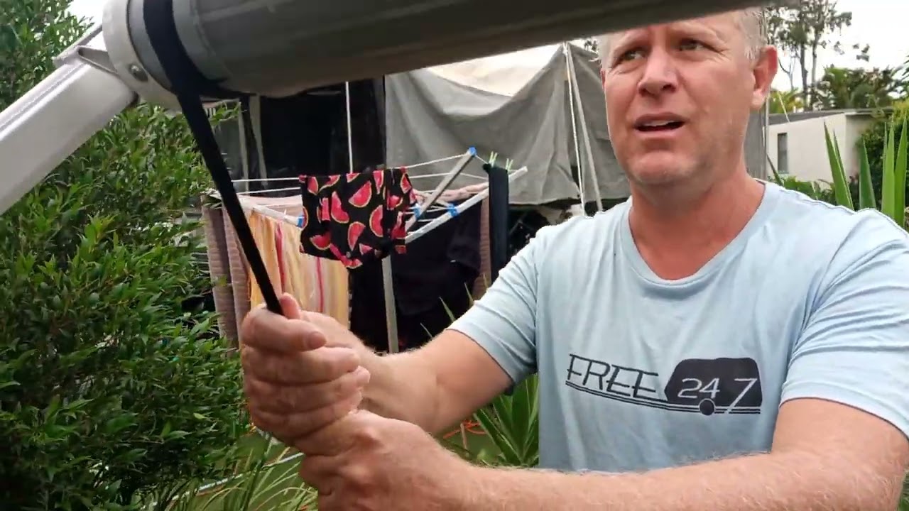 Jayco journey carefree awning opening and closing