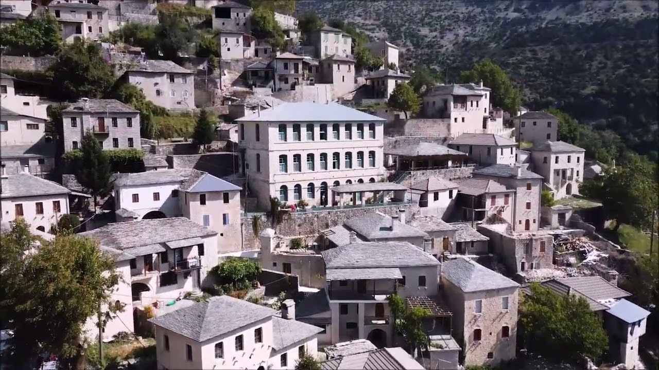 Συρράκο. Εδώ ο χρόνος σταματά.    -   Sirrako. Here time stops.