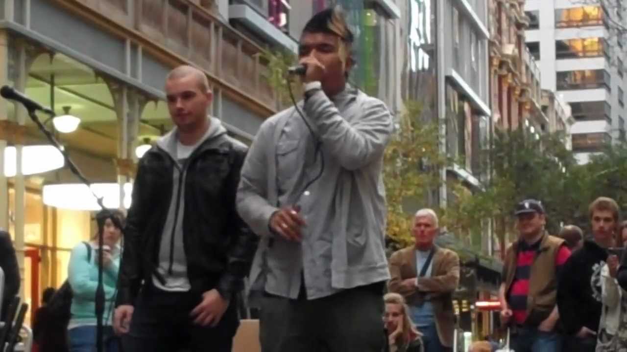 Genesis (Beatboxer) - Live @ Pitt Street.