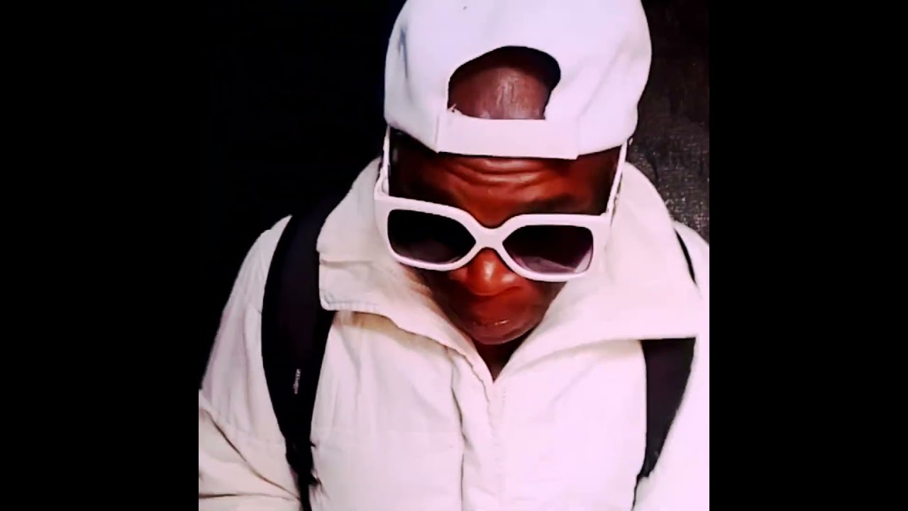 Lenyora k1v_