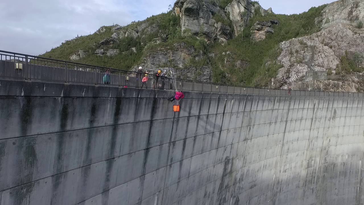 Abseiling at The Gordon Dam, Tasmania!