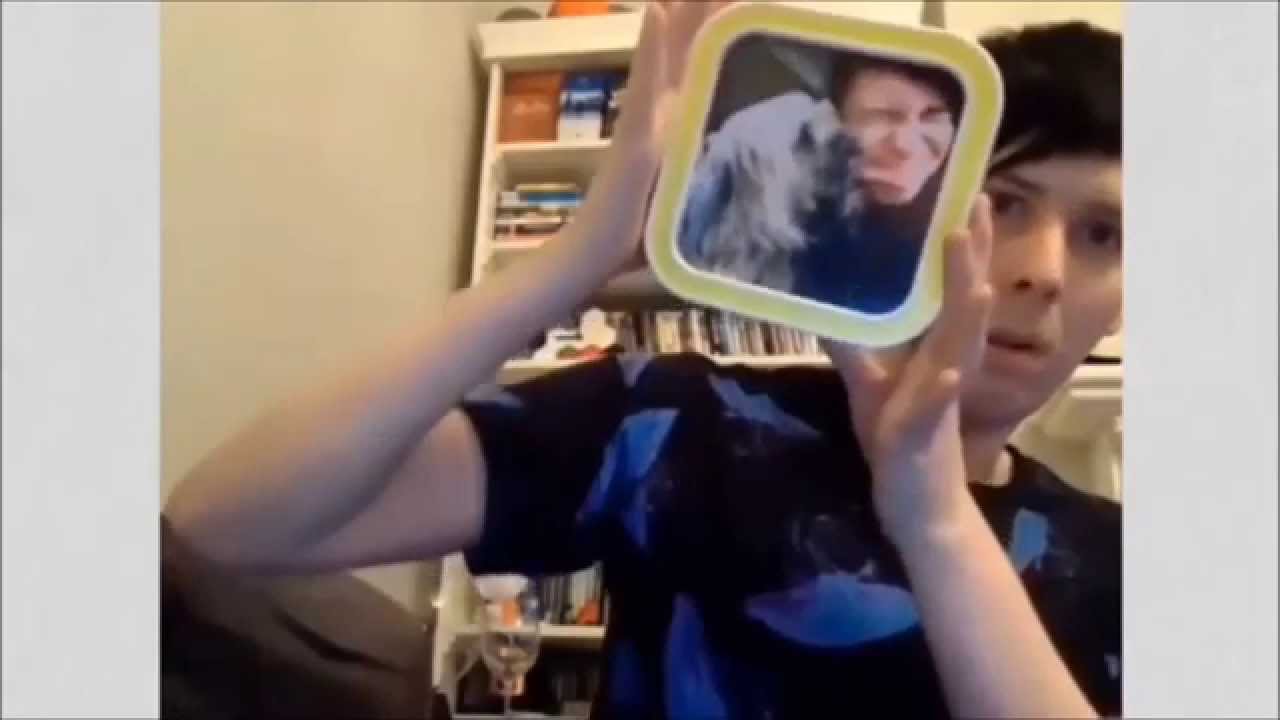 Dan and Phil (Phan) 18 ! CRACK