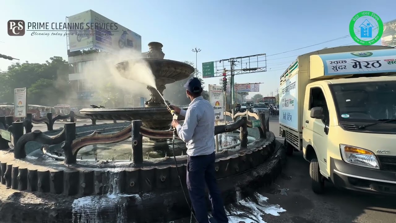 Mechanized cleaning work at Meerut
