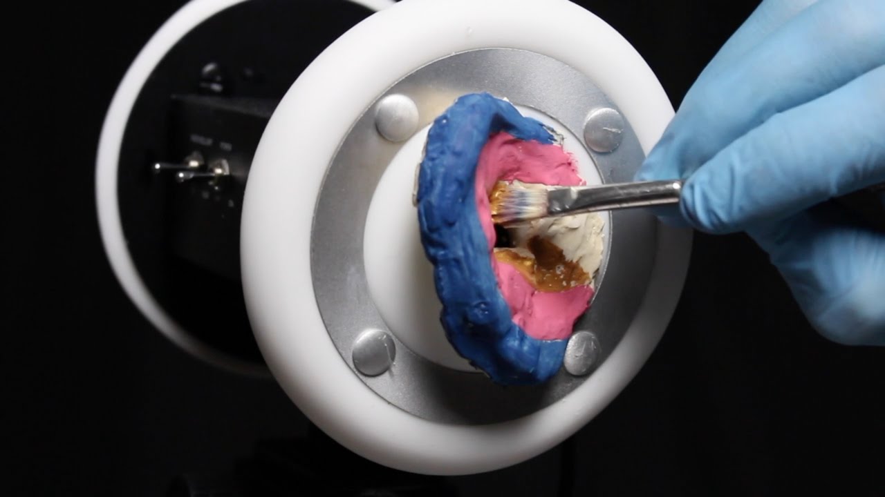 ASMR 3Dio Ear Sculpting, Sanding, Brushing and Painting your Ears with Latex Gloves (No Talking)