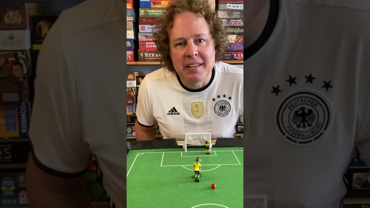All about the tabletop game TippKick