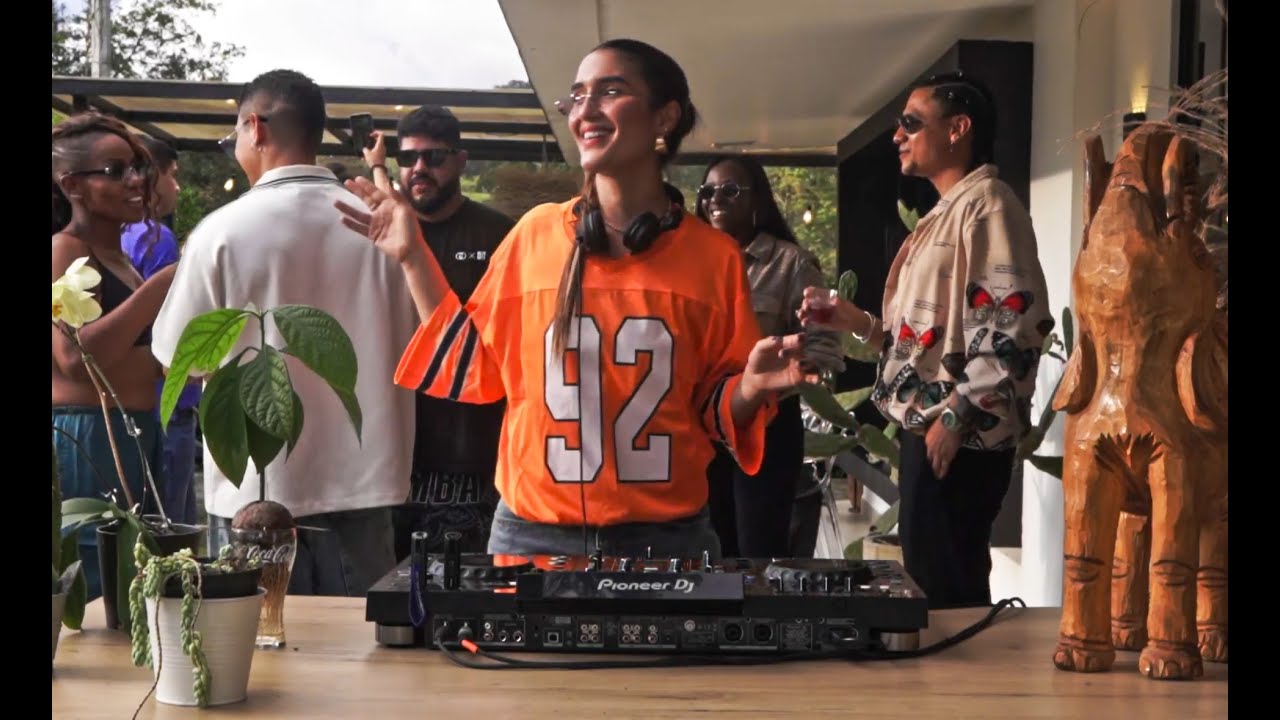 Cata Ortiz | Live set | Cali Sunset party in 371Biohouse | House, DeepTech, Tech House.