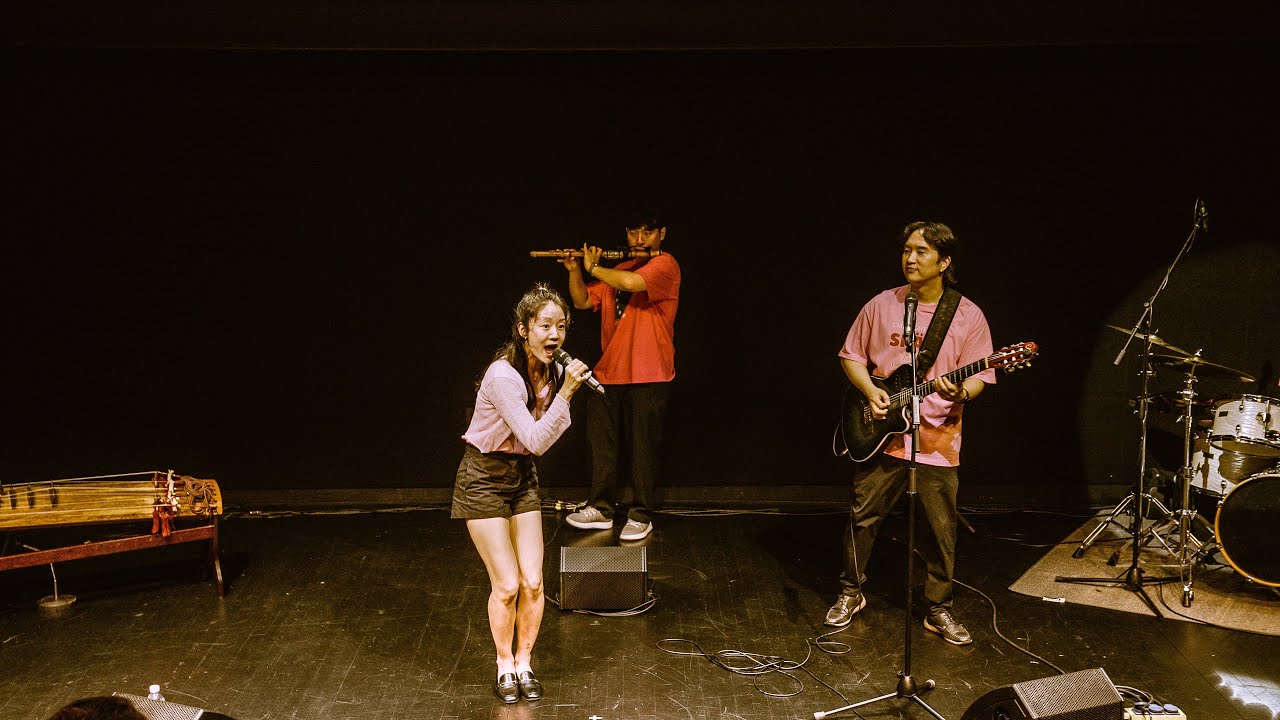 ‘꽃사시오-Love is..’ By 구각노리-GuGakNoRi @의정부아트캠프(Uijeongbu Art Camp)  