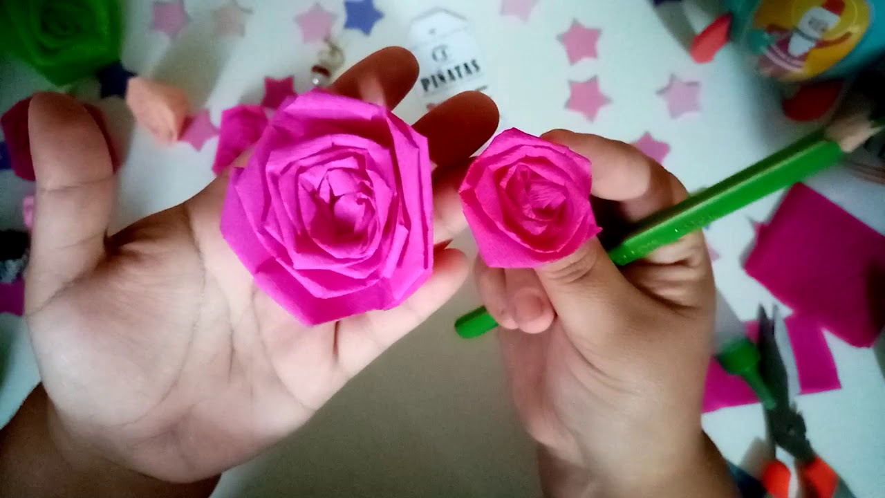 ROSAS DE PAPEL CREPE/ PAPER FLOWERS (PASO A PASO)
