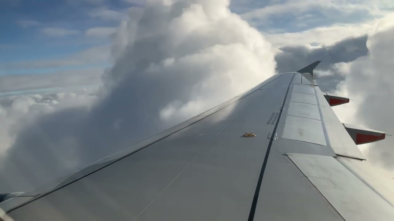 Engine Whine | Jetstar A320-232 SMOOTH Landing into Melbourne Airport Runway 16 [VH-VQK]
