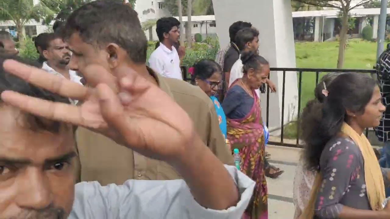 இன்று 05.12.2025 நாள் இதய தெய்வம், புரட்சித் தலைவி அம்மா அவர்களின் 9ஆம் ஆண்டு நினைவு 