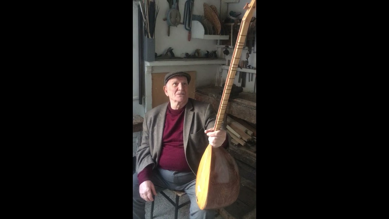 Neşet Ertaş'ın Sazı (Şark Saz Yapımevi 1975 İmali)