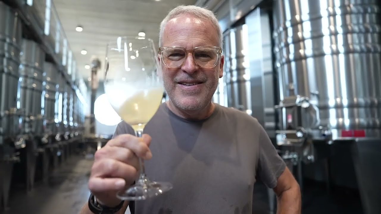 Rediscovering Jerez: James and His Editors Dive into the World of Sherries