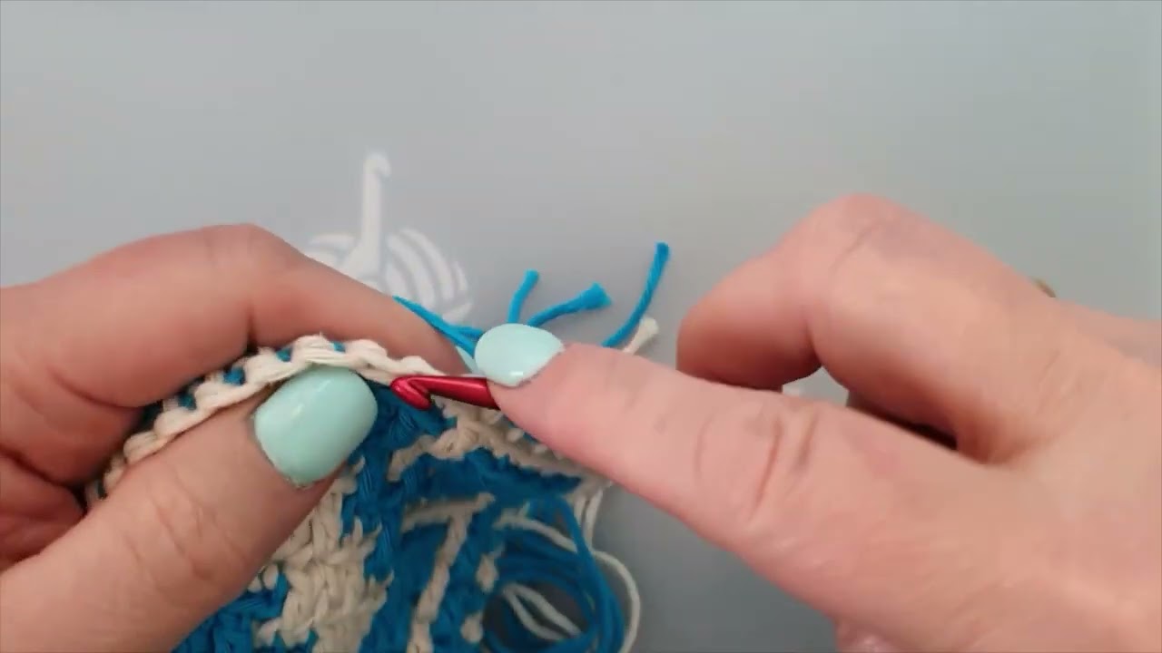 Overlay mosaic crochet, the basics, row 23A