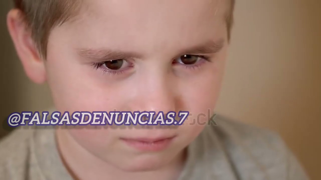 TÍTULO DE LA CANCIÓN......SE TE CAE EL TELÓN 