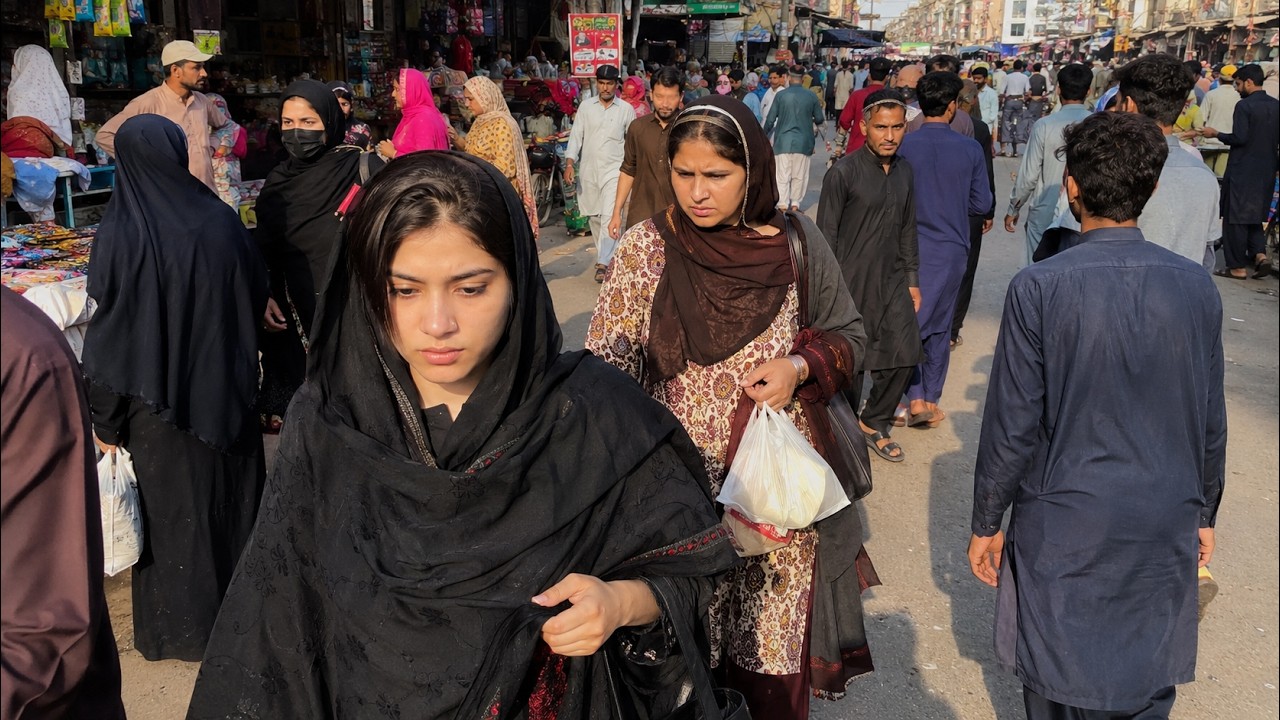 Pakistan Walking Tour 🇵🇰 | Real Street Life Experience 4K Ultra HD