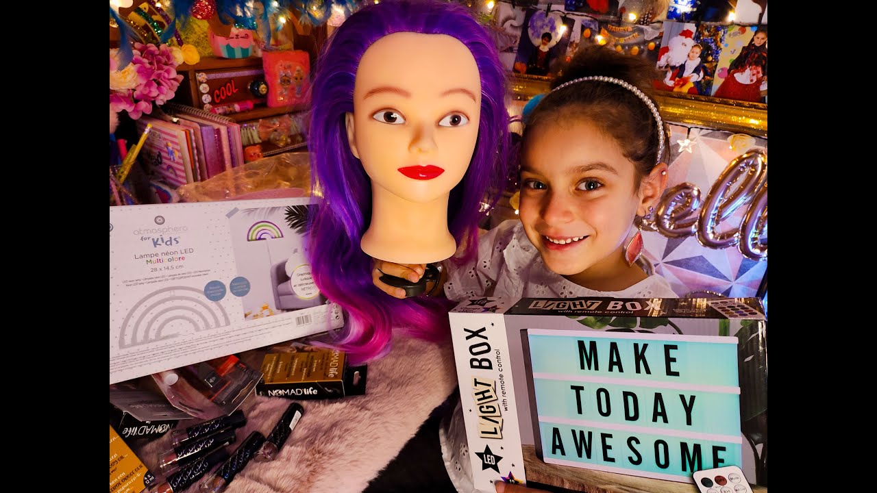 Màrnïyâ vous présente Zoé sa tête à coiffer et ses achats du jour rainbow box makeup beauté coiffure