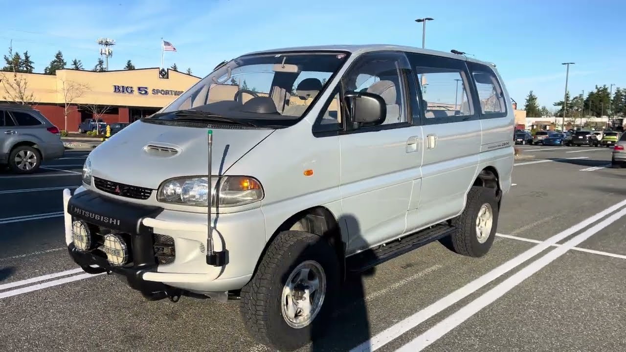 1994 Mitsubishi Delica L400 Space Gear 4WD turbo diesel 4M40 rhd jdm 