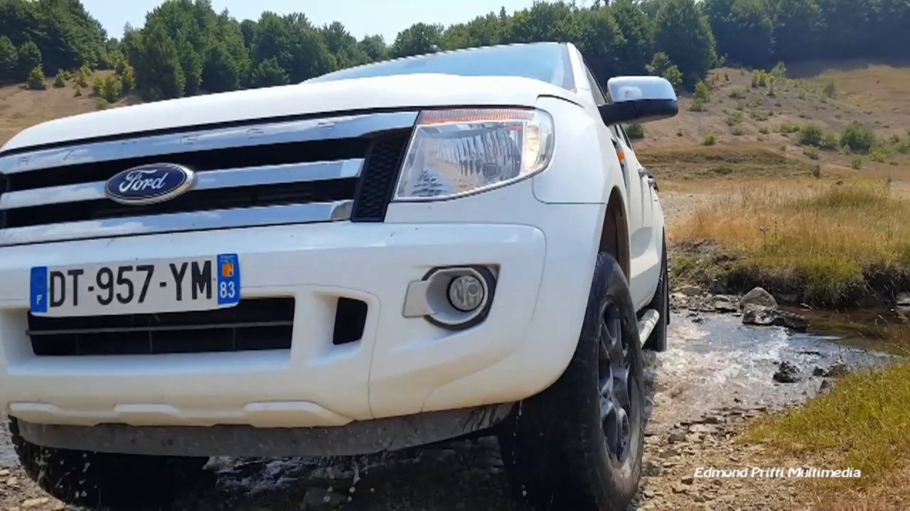 Biza, magjia pran&euml; Tiran&euml;s (Short version)