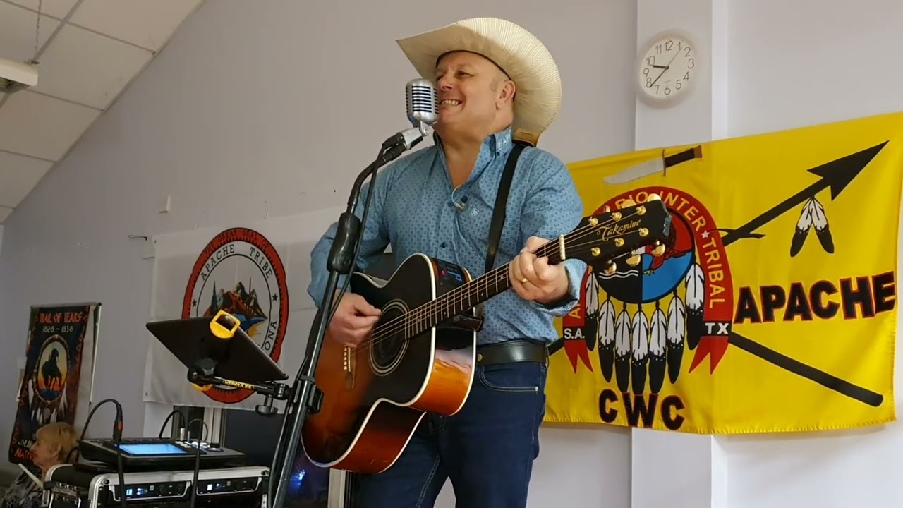 Steve Lovett - Troubadour 