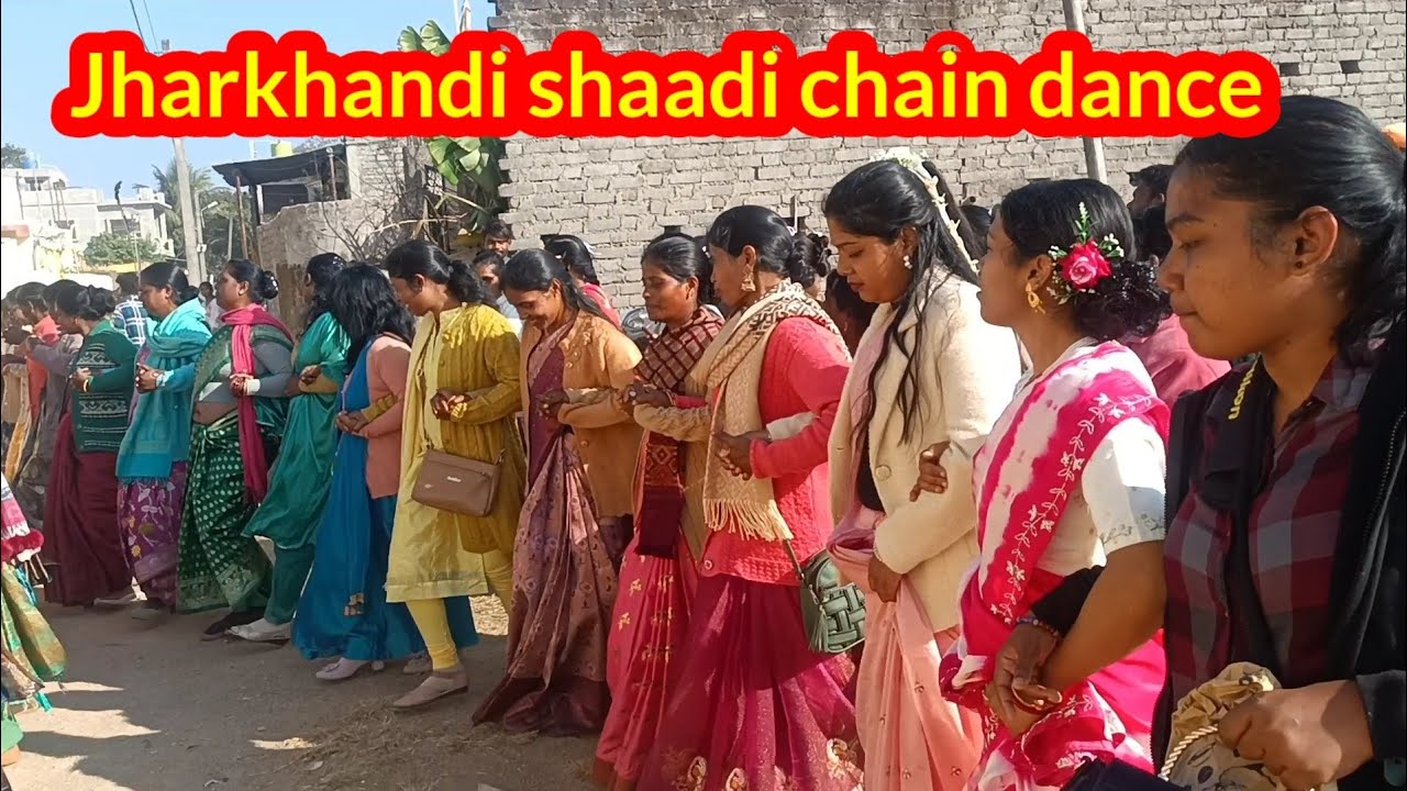  Jharkhandi adiwasi shaadi chain dance #kongari family mundari vlogs #khunti jharkhand India 