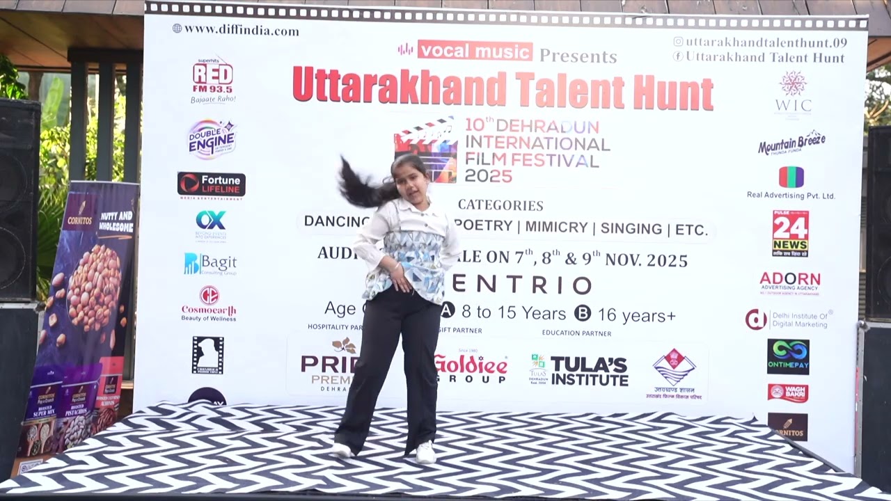 Cute Girl Steals the Show with a Stunning Dance at UTH Stage | Uttarakhand Talent Hunt 2025