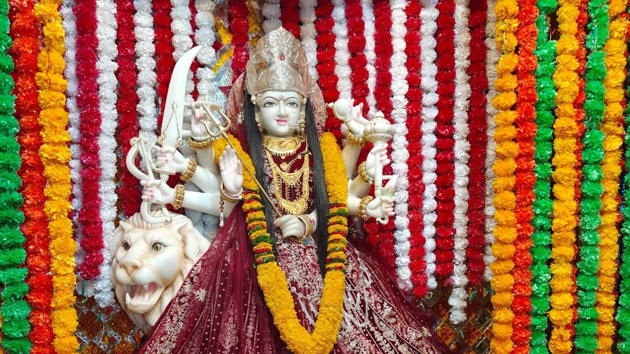 प्रथम पाटोत्सव में मुख्य मंदिर की महाआरती एवं 56 भोग की झांकी श्री कुल्लू वाली माता जी #renwaldham
