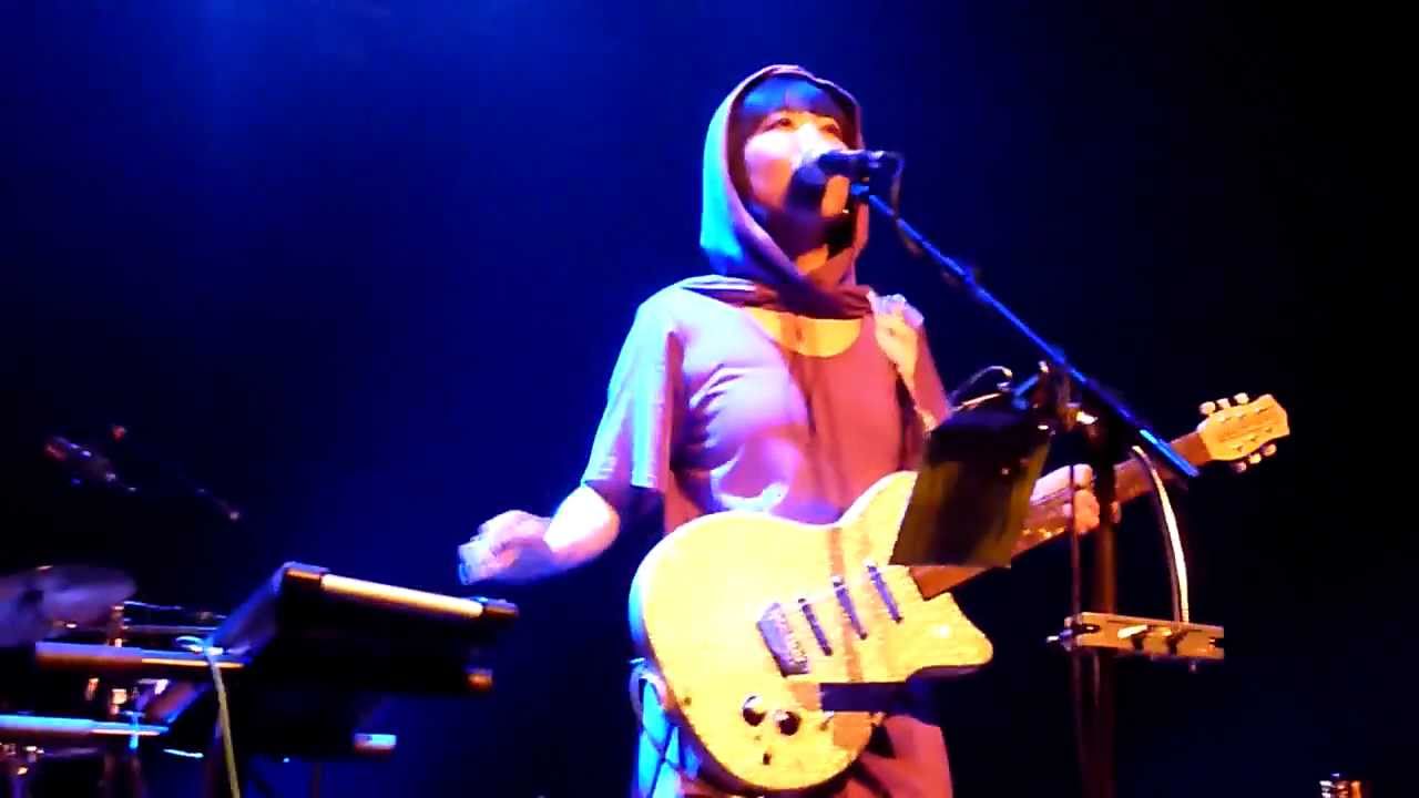 O O I A H - OOIOO live in Paris @ Villette Sonique Festival 05.31.2011