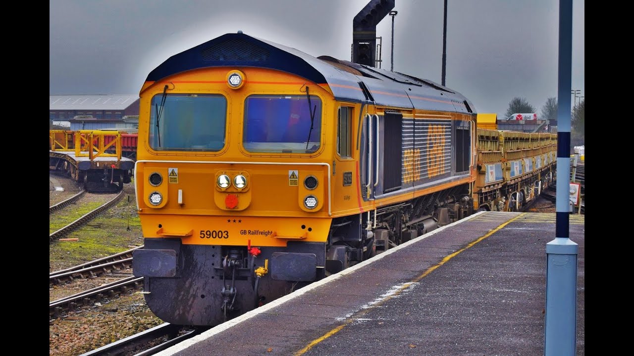 Freight Trains and Mega Tones at Eastleigh and Shawford - 22nd January 2020