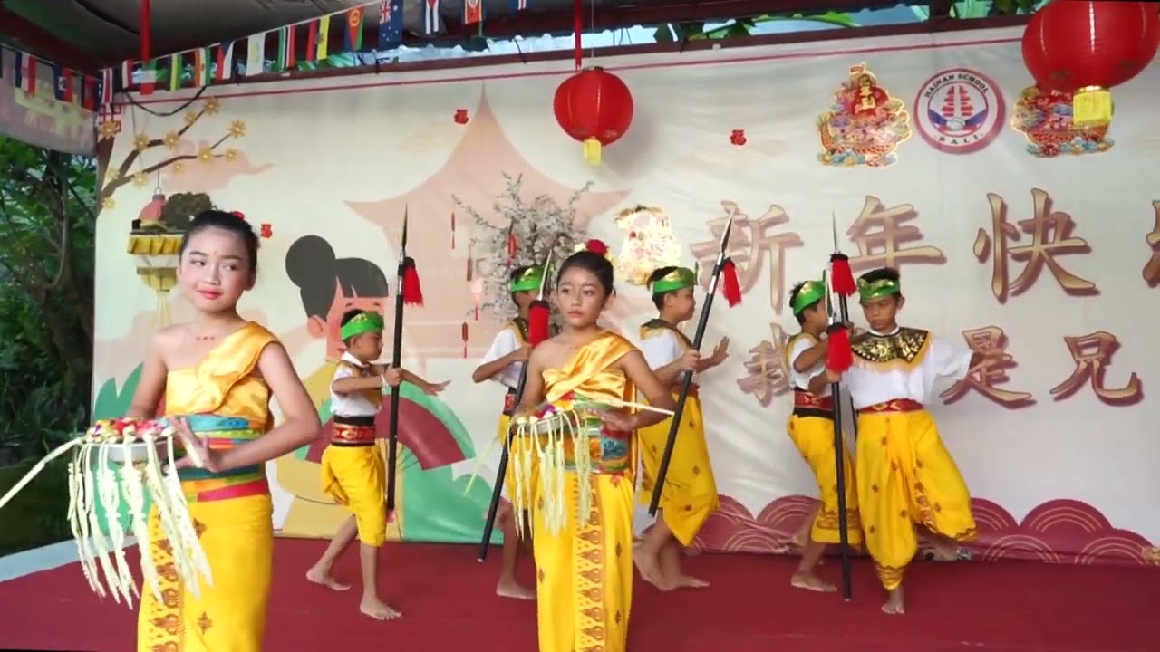 PERAYAAN IMLEK 2575 HAINAN SCHOOL