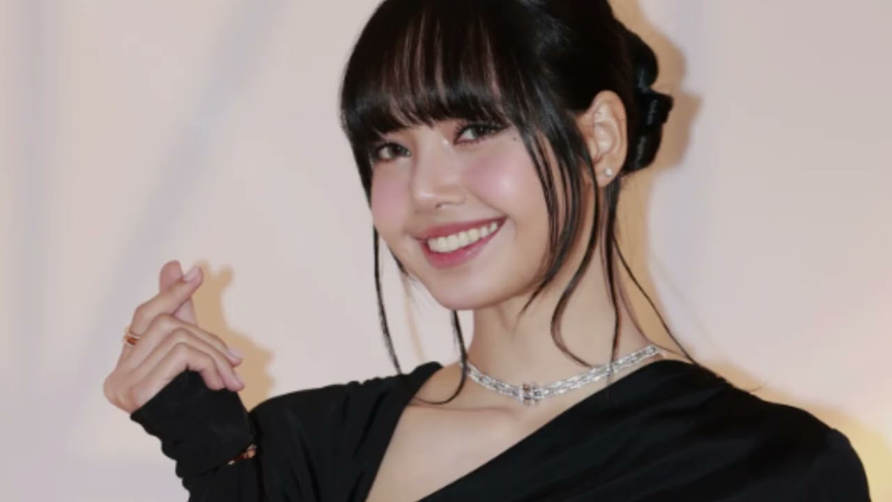 BLACKPINK’s Lisa to Star in Netflix Romantic Comedy Inspired by Notting Hill