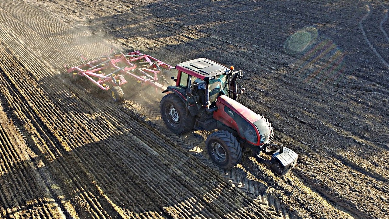 Uprawa pod kukurydzę 2018 |Valtra T151*Väderstad Cultus 420*Wielkopolska|