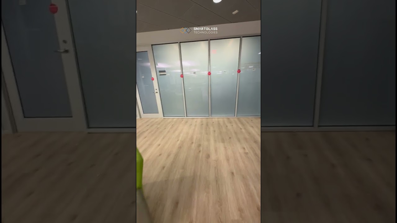 Privacy on Demand: Perfect for Meeting Rooms