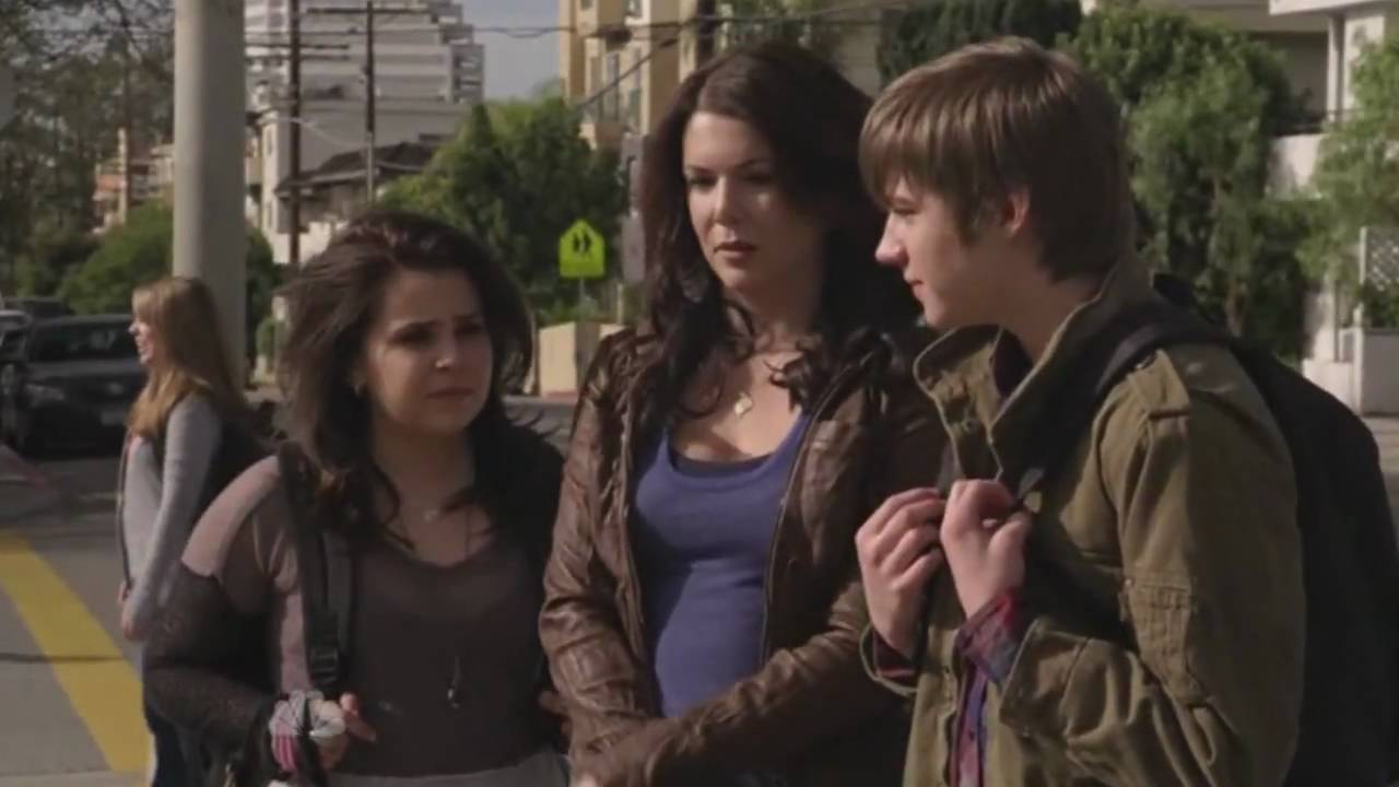 Lauren Graham in Parenthood
