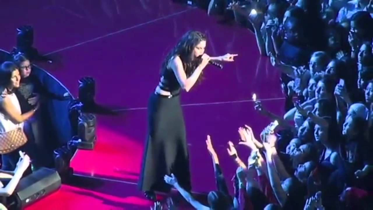 I will always be a Selenator!   {Selena Gomez}
