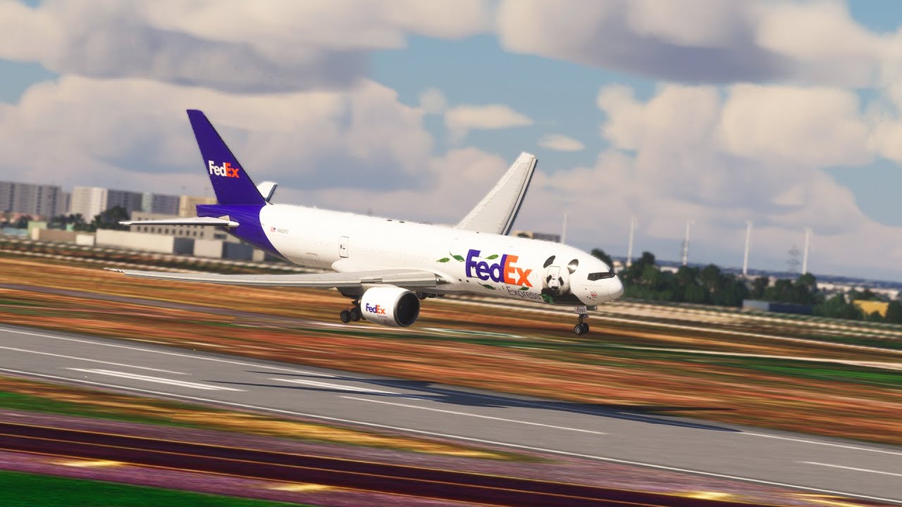 The Impossible Landing! FedEx Boeing 777-200 Touches Down at a Challenging Airport