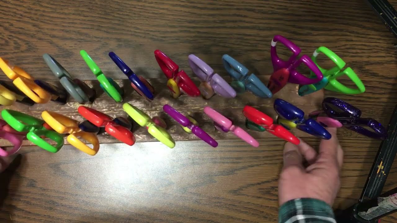 DIY Decorative Scissor Holder :)