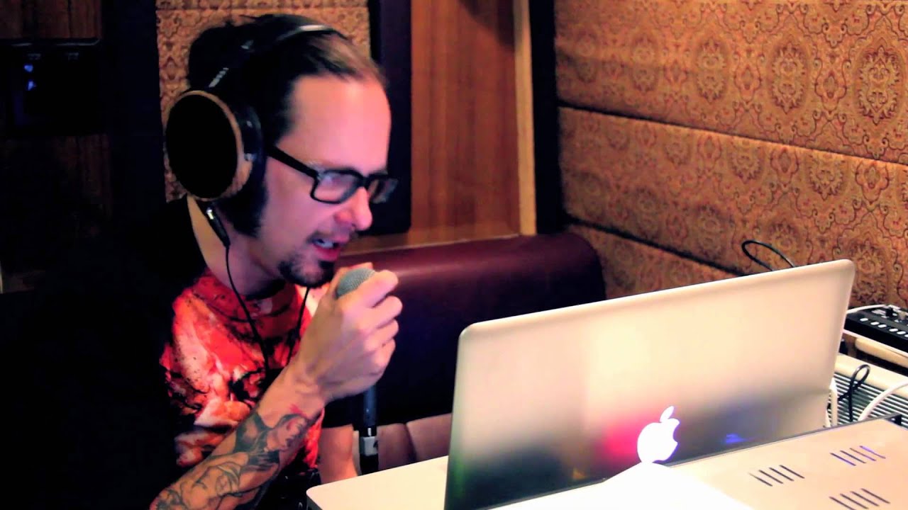 Jonathan Davis using Eclipse to create 