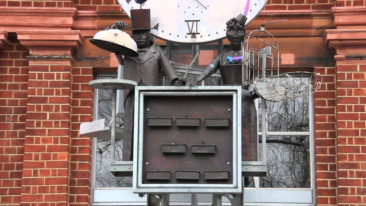 London Zoo Mechanical Clock