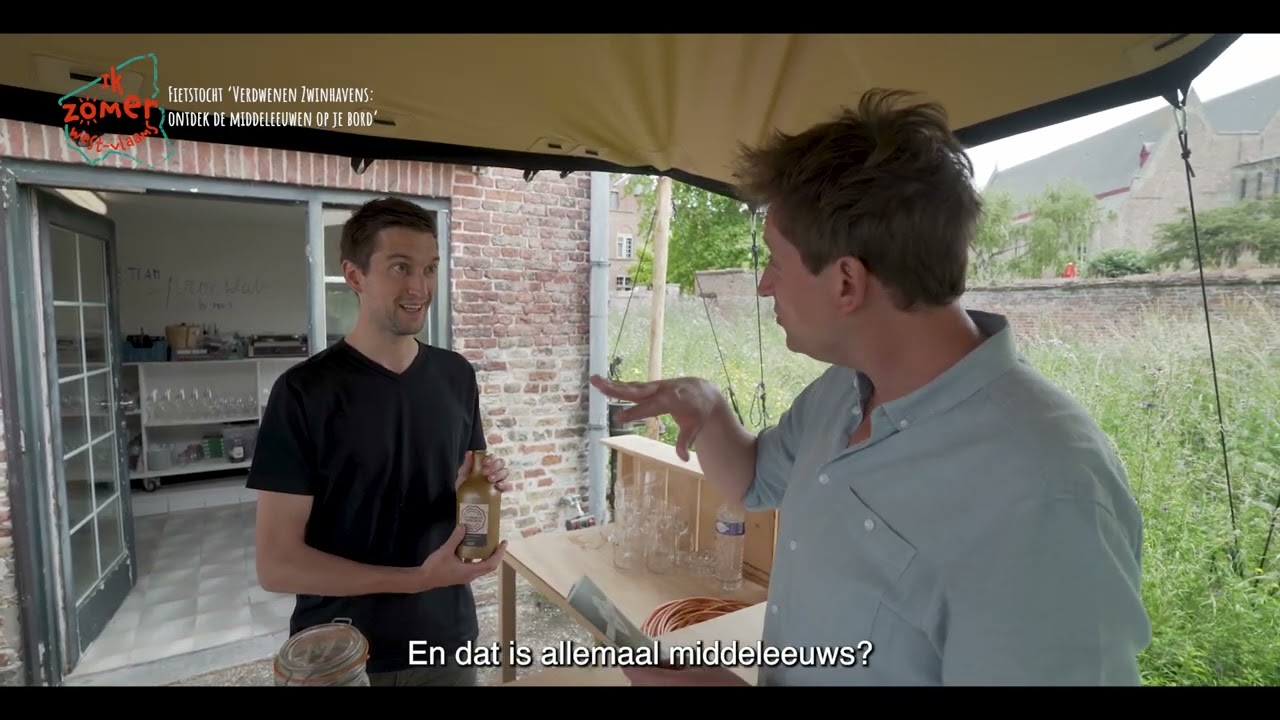 Fiets langs de Verdwenen Zwinhavens.