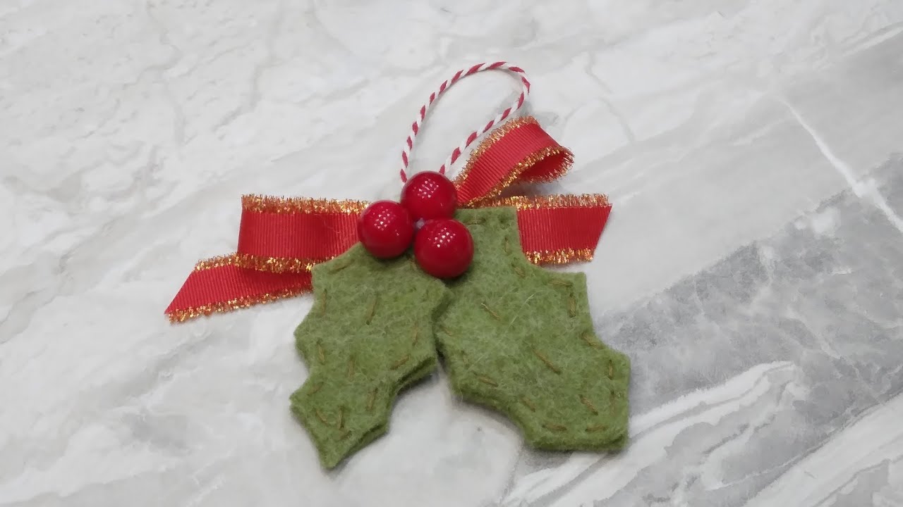 Ramo di agrifoglio favolosa decorazione di Natale e per le Feste. Tutorial facile.