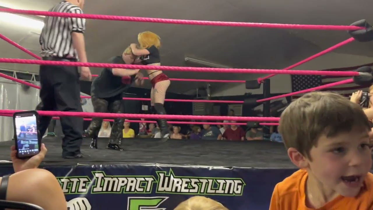 Divo vs Autumn Marie