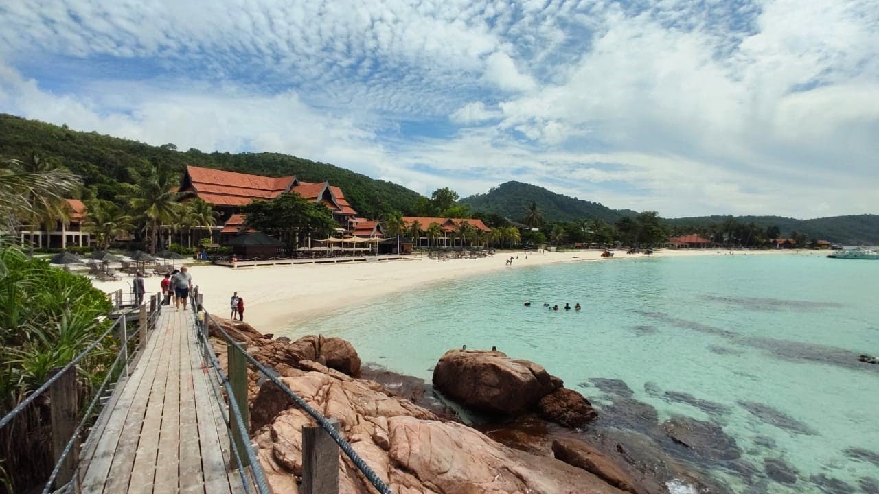 Series 1. 4D3N Summer Holiday. Air Asia, KLIA2, Laguna Redang Island Resort. White Sandy ~Follow Me~