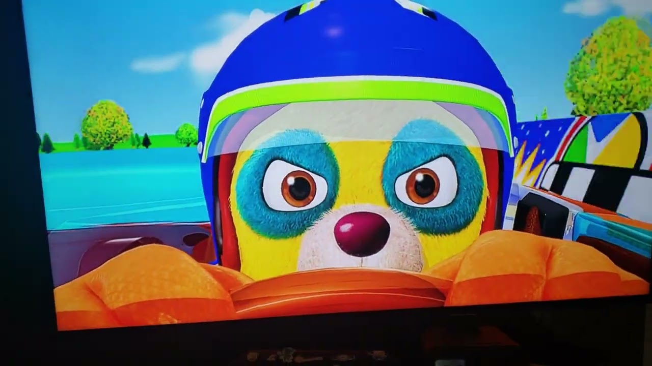 Special Agent OSO Car Race With His Friends