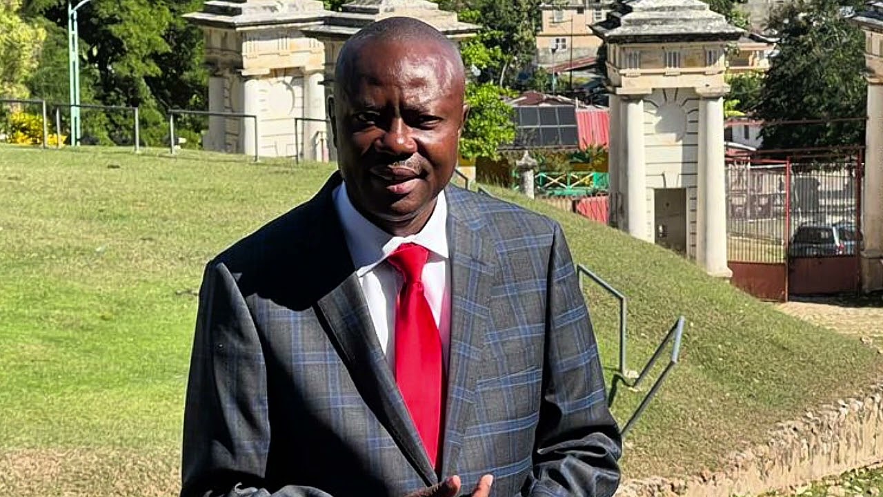 Moise Jean Charles resi pale li di poukisa li pa pale nan medya anko