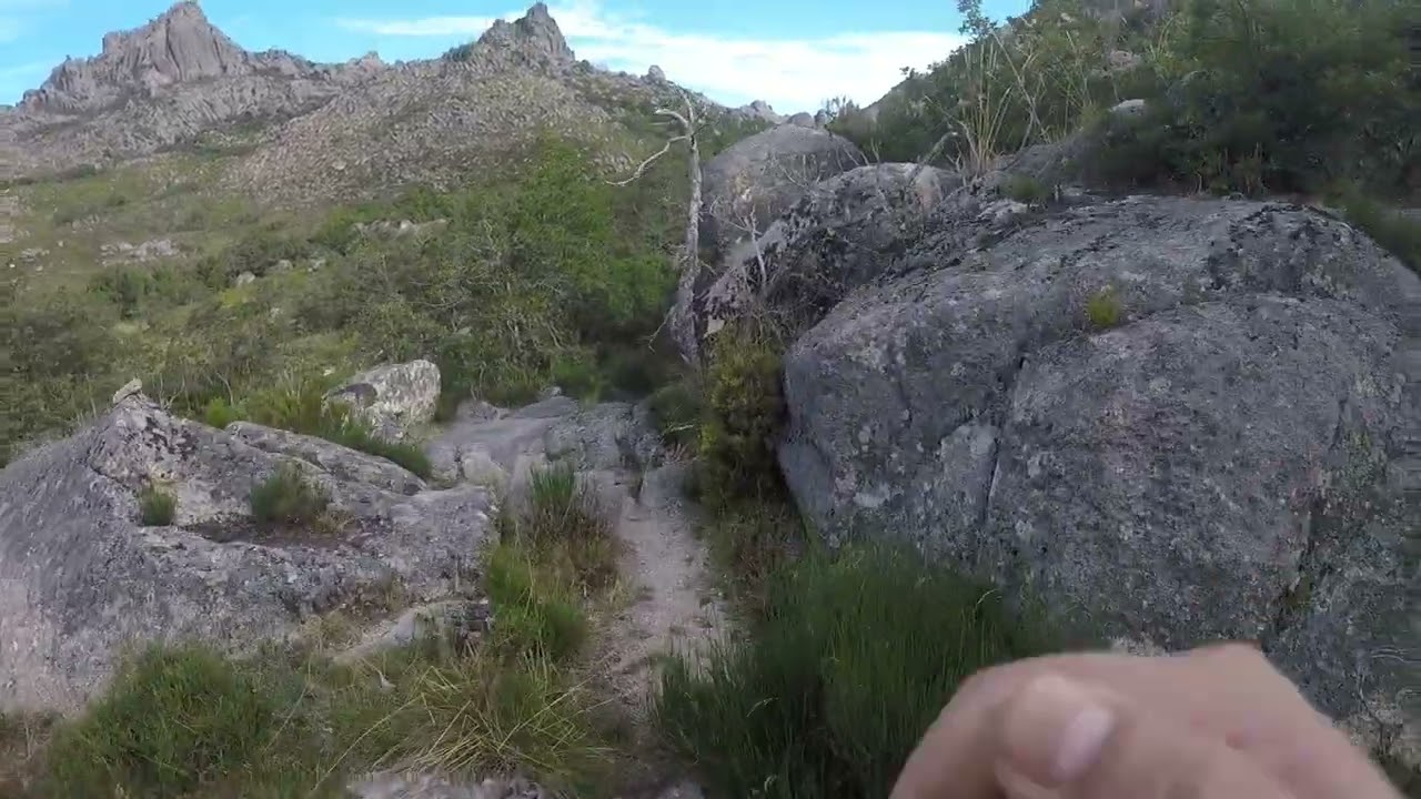 P.N.  Peneda Ger&ecirc;s; Pitoes Pico Fontefr&iacute;a
