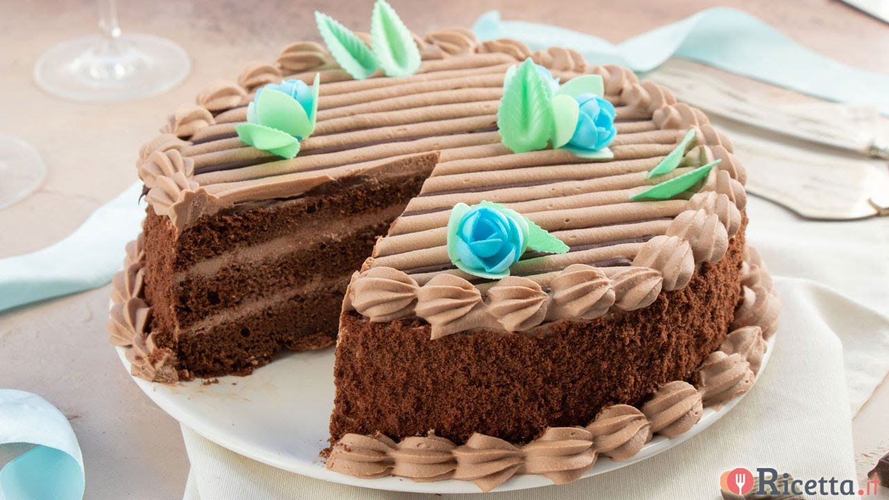 Torta di compleanno al cioccolato - La ricetta base per un dolce scenografico - Ricetta.it