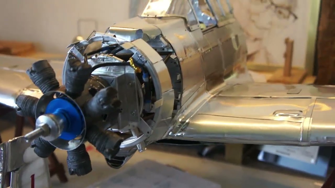 １／１０金属ゼロ３号機　前後部胴体の接続