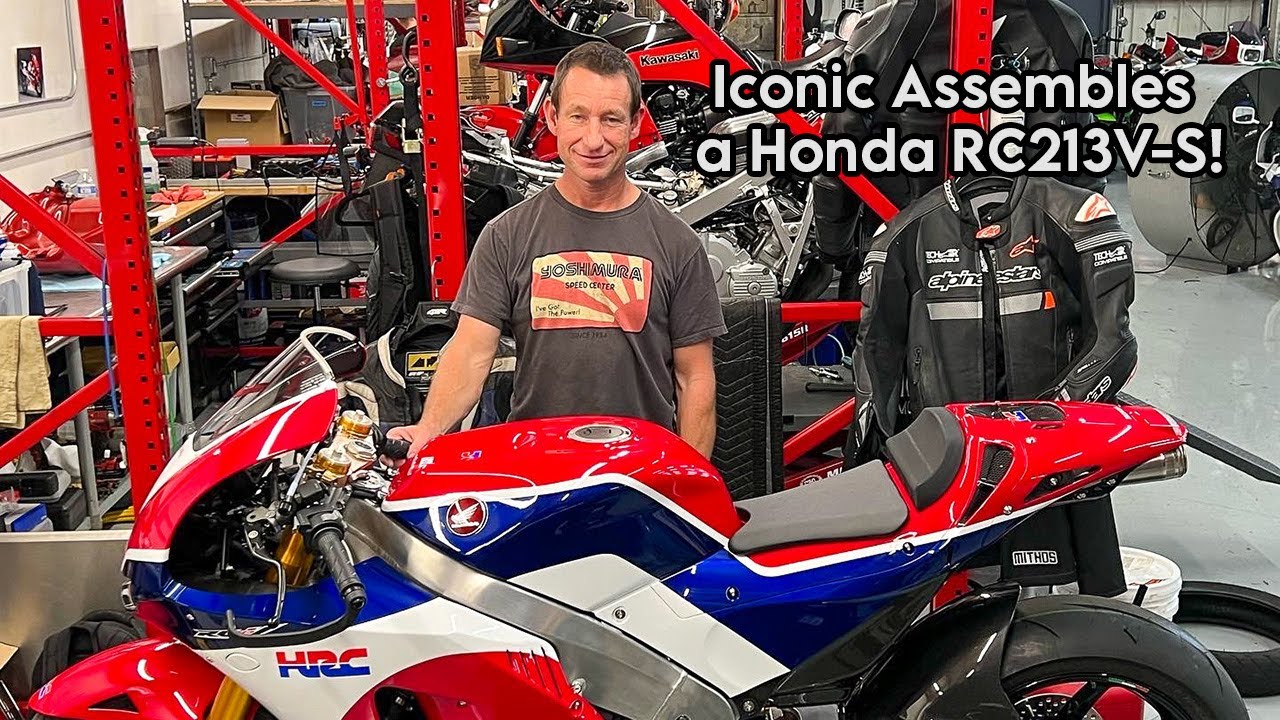 Assembling a Honda RC213V-S