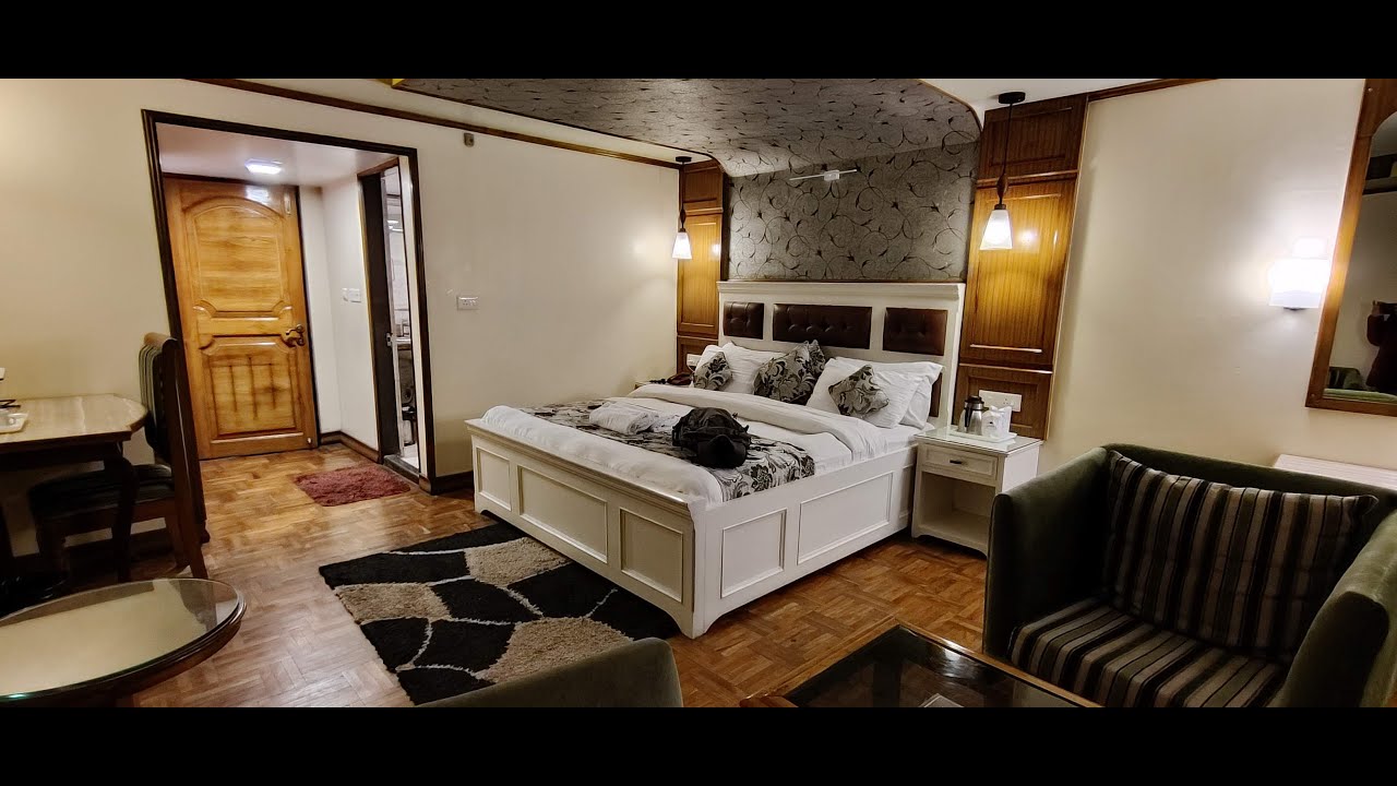 Sunflower Hotel Darjeeling Review - Our Experience, Room Tarrifs, Location, & Places of Interest